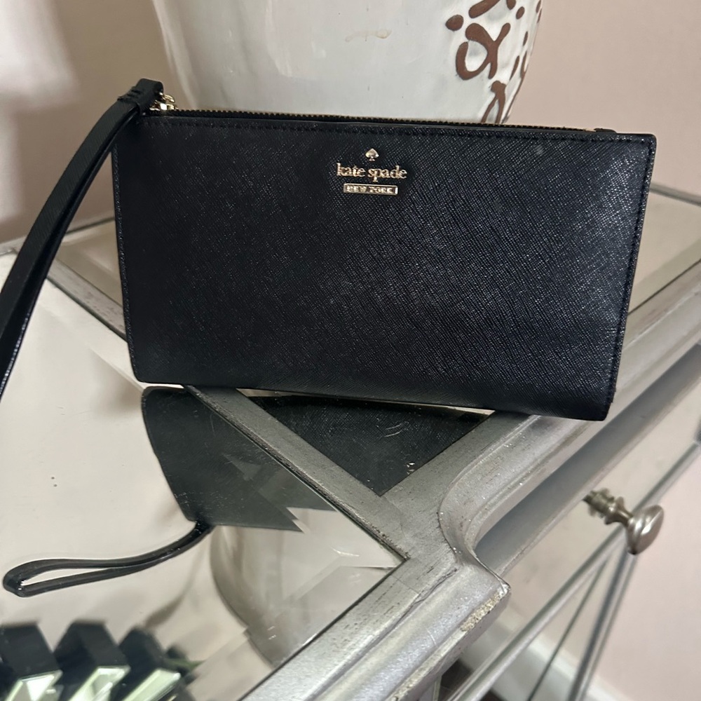 Kate Spade Black Wallet